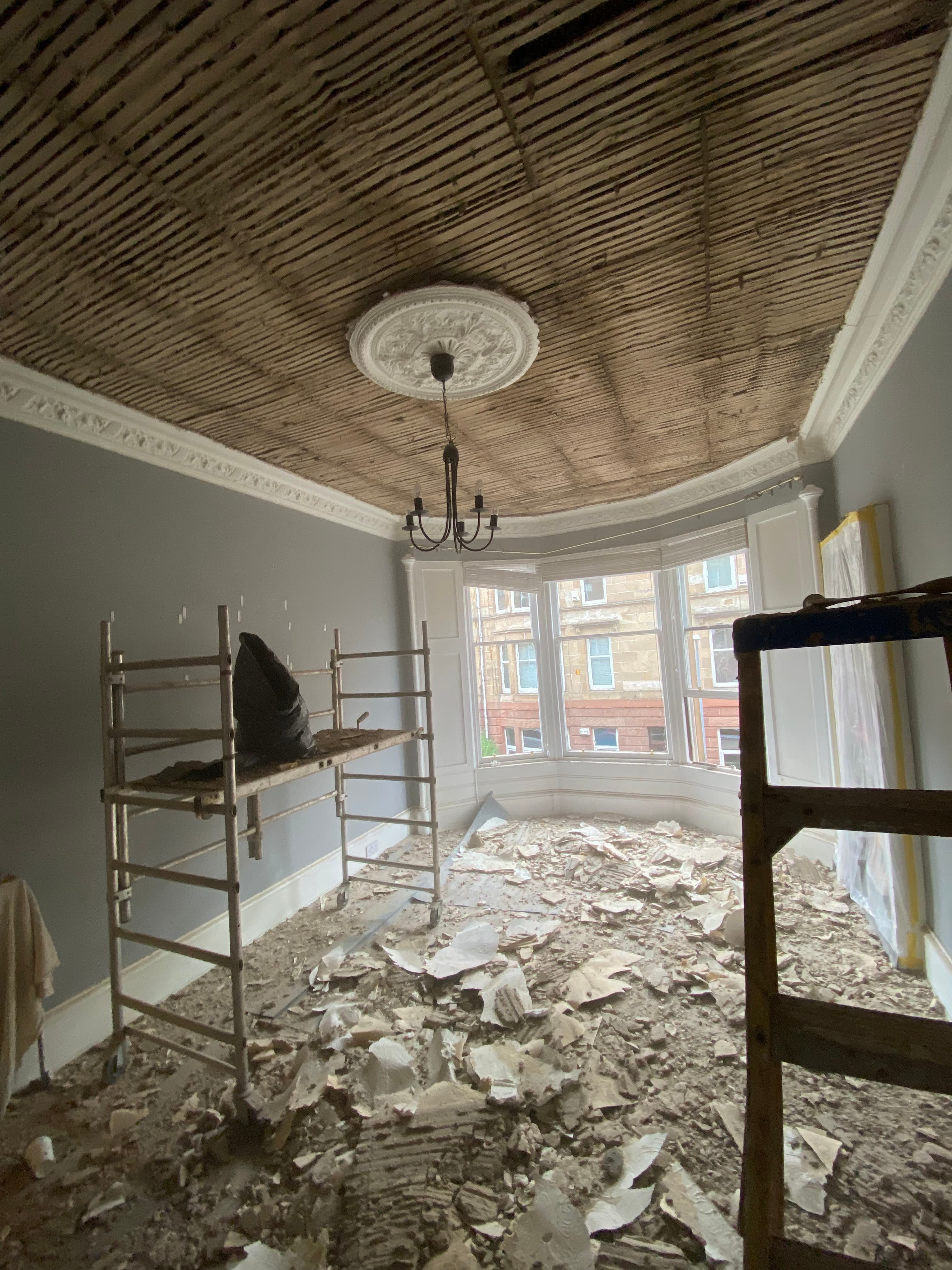 Cornice and ceiling after decoration prep