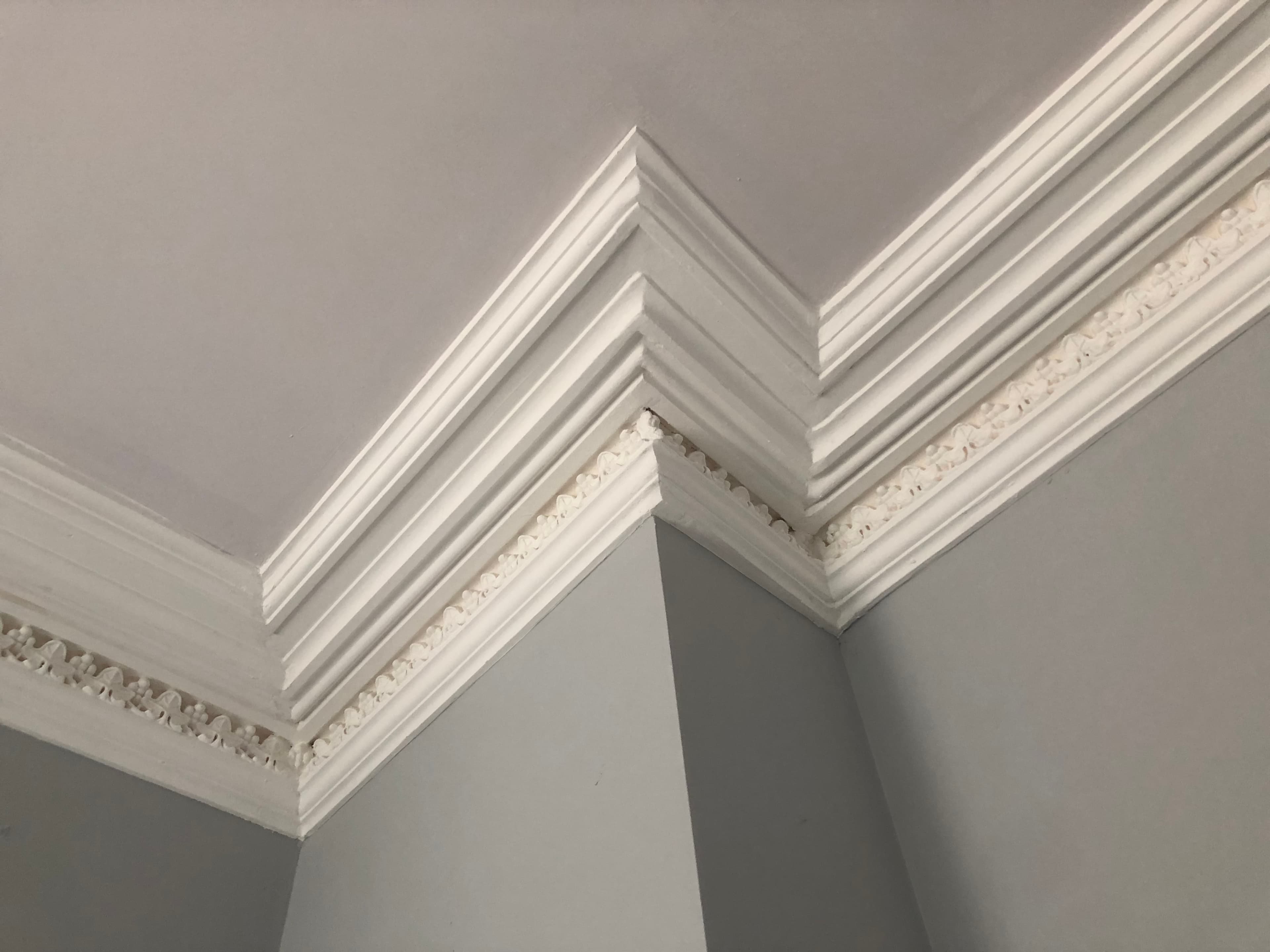 Skimmed ceiling after replacement boards